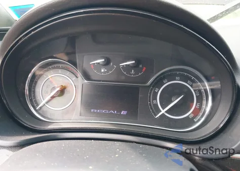 2017 Buick Regal Turbo Sport Touring z USA, uszkodzony, nr VIN 2G4GL5EX2H9182600